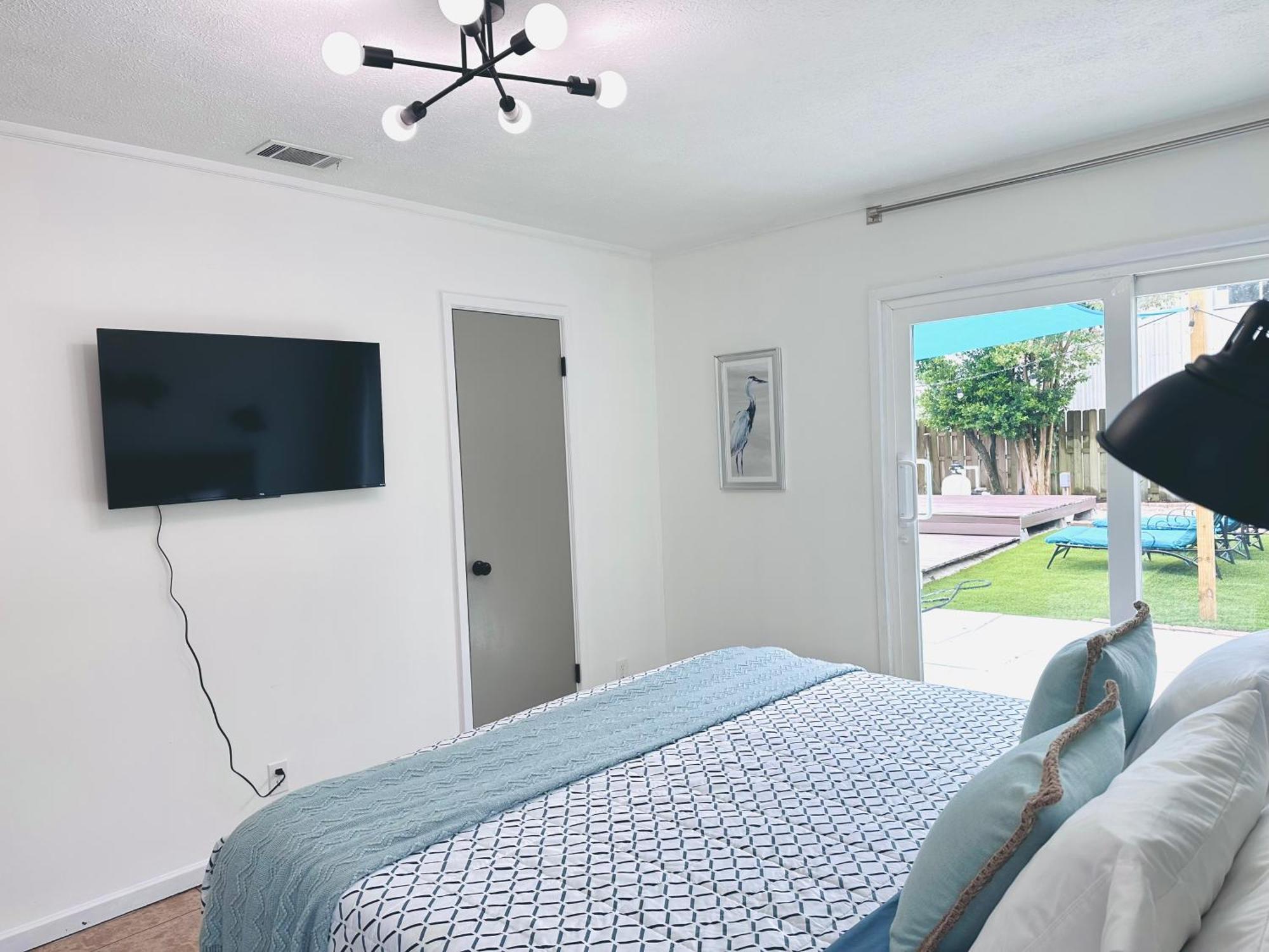 Sea Salt Vacation Home, Private Pool - Walk To Beach 巴拿马城 外观 照片